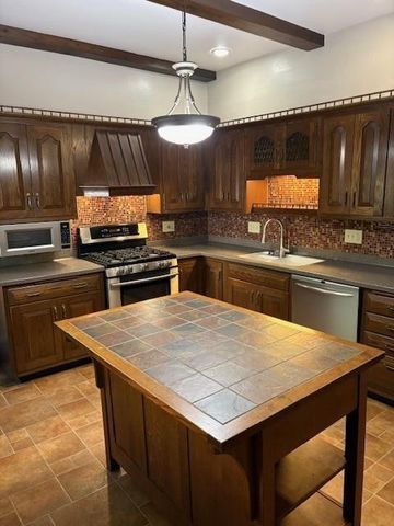 617 High Avenue, Hillsboro, WI 54634