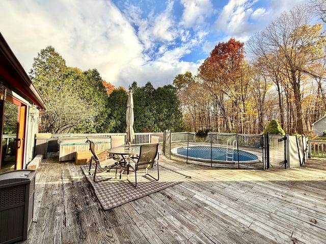 102 Krapf Road, Ashford, CT 06278