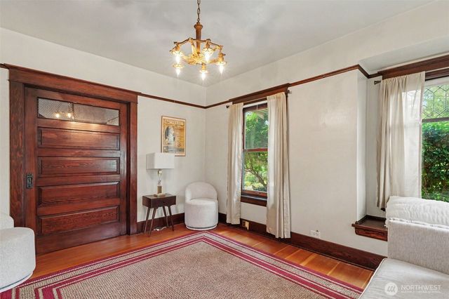 2856 NW 62nd Street, Seattle, WA 98107