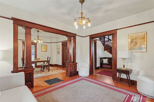 2856 NW 62nd Street, Seattle, WA 98107