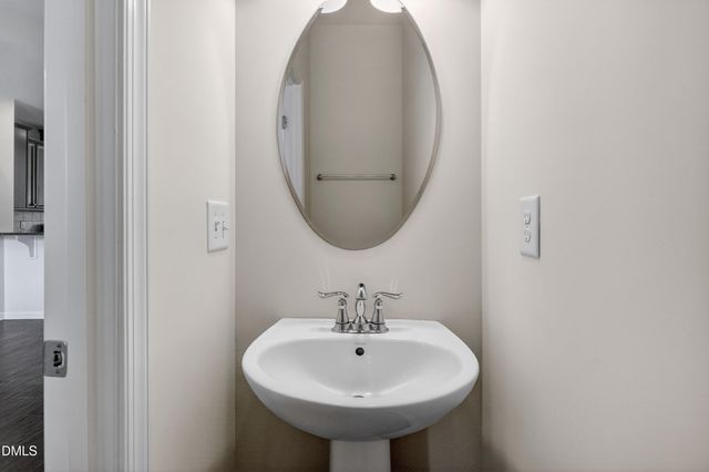 509 Pemberwich Place, Cary, NC 27519