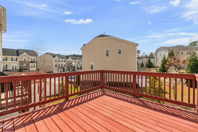 509 Pemberwich Place, Cary, NC 27519