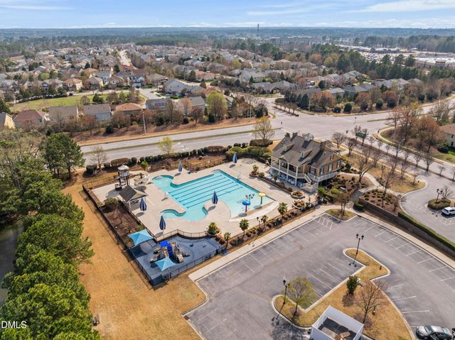 509 Pemberwich Place, Cary, NC 27519