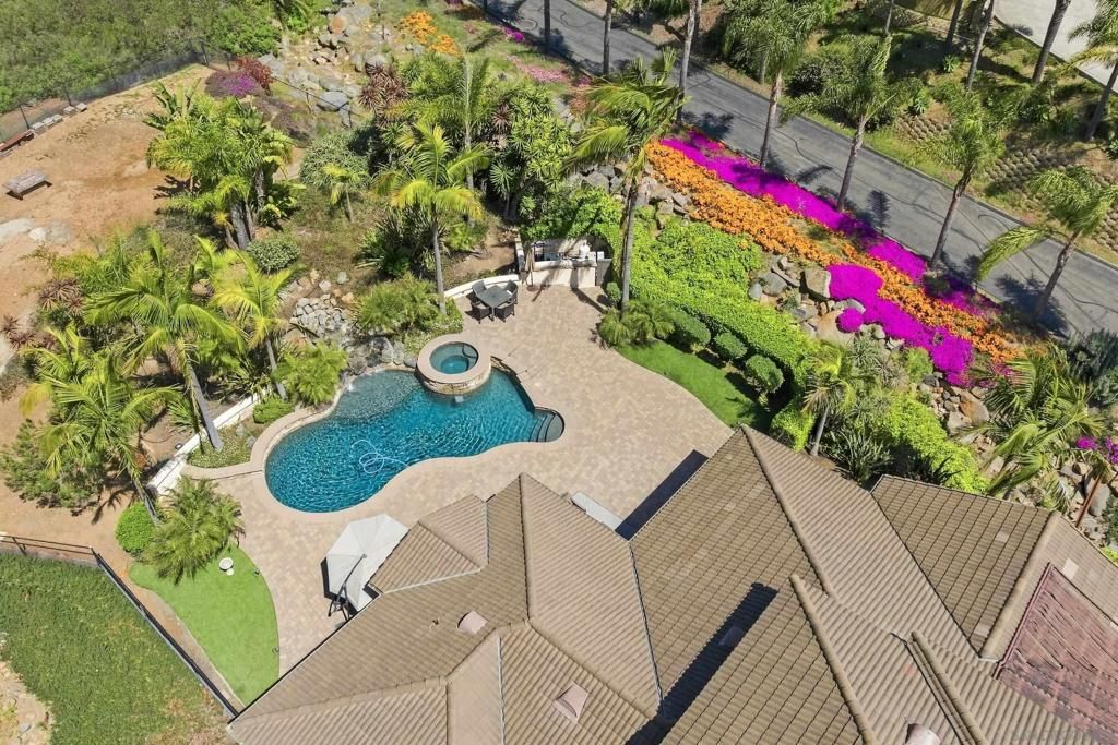 708 Vista Canyon, Vista, CA 92084 — photo 2