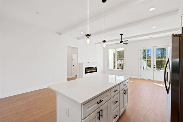 110 Oak Hill Drive, Westminster, SC 29693