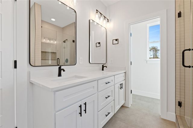 110 Oak Hill Drive, Westminster, SC 29693