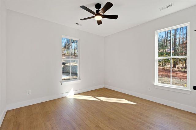 110 Oak Hill Drive, Westminster, SC 29693