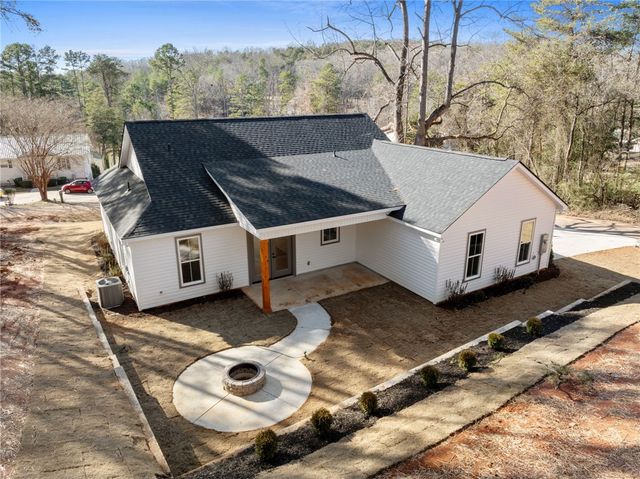 110 Oak Hill Drive, Westminster, SC 29693