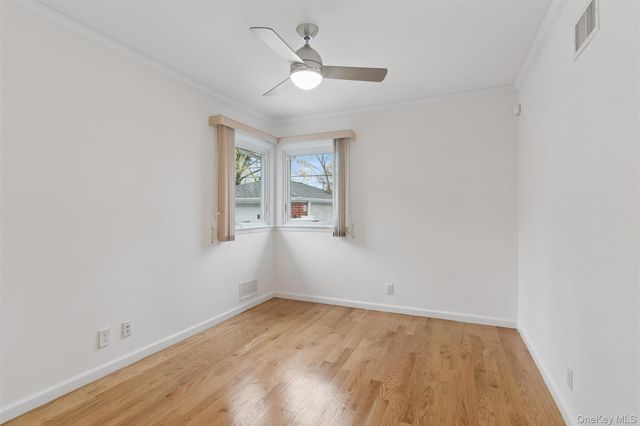 26257 60th Road, Little Neck, NY 11362