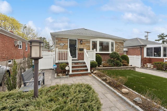 26257 60th Road, Little Neck, NY 11362