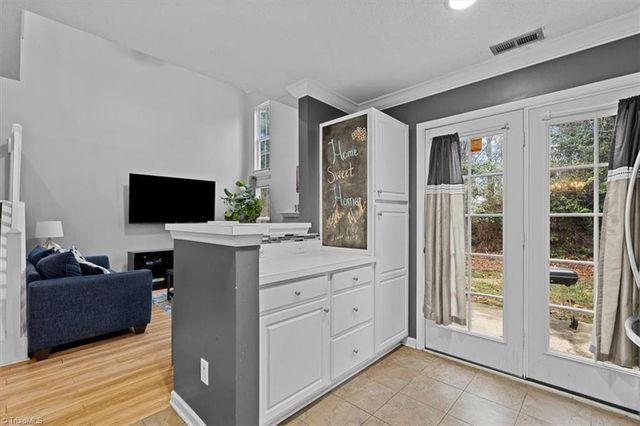 5044 Bartholomews Lane, Greensboro, NC 27407