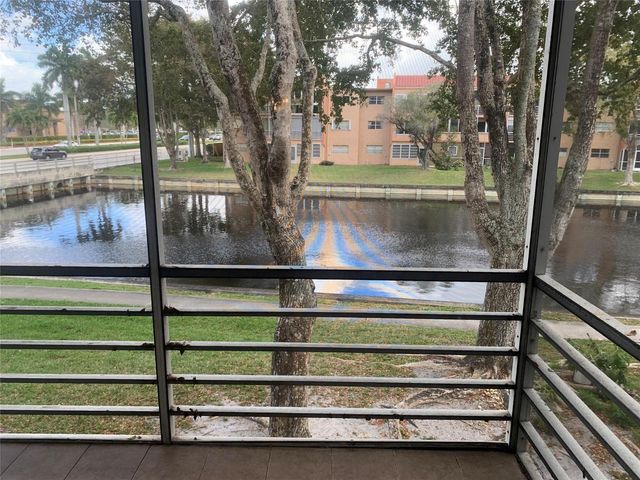 9081 Lime Bay Boulevard 214, Tamarac, FL 33321