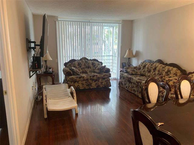 9081 Lime Bay Boulevard 214, Tamarac, FL 33321