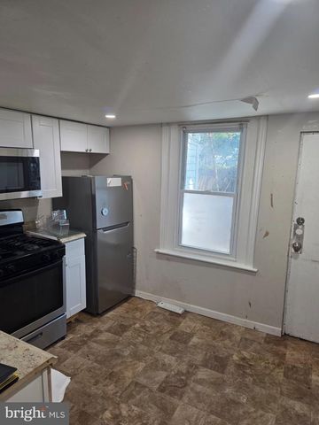 1907 E CAMBRIA ST, Philadelphia, PA 19134