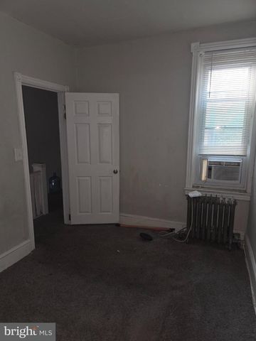 1907 E CAMBRIA ST, Philadelphia, PA 19134