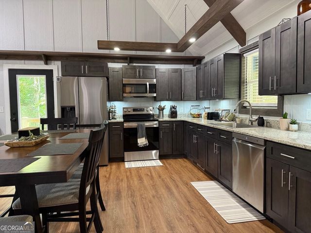 115 Ray Drive, Young Harris, GA 30582