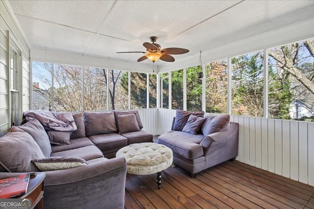 2563 Bridgewood Lane, Snellville, GA 30078