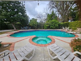 5735 Stonecrest, Agoura Hills, CA 91301