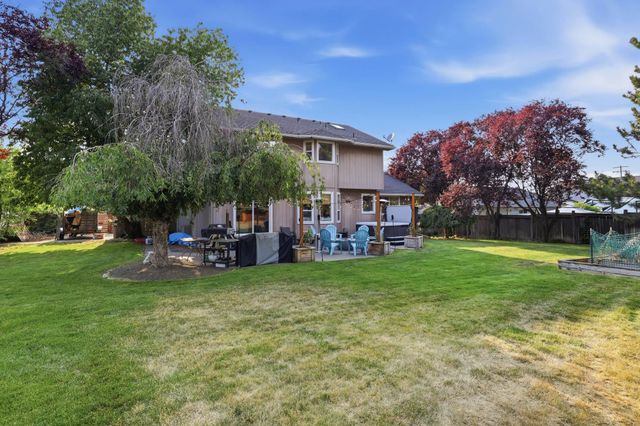 5711 S Rebecca St, Spokane, WA 99223