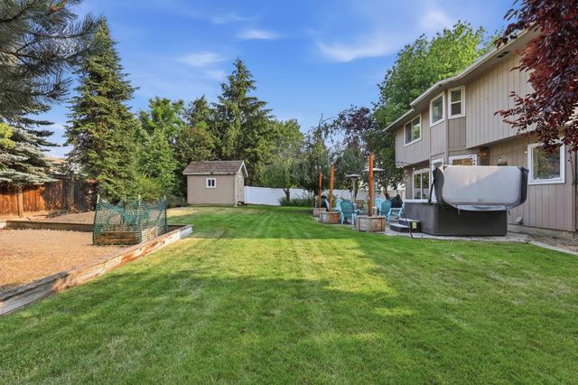 5711 S Rebecca St, Spokane, WA 99223