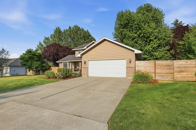 5711 S Rebecca St, Spokane, WA 99223