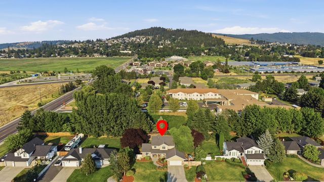 5711 S Rebecca St, Spokane, WA 99223