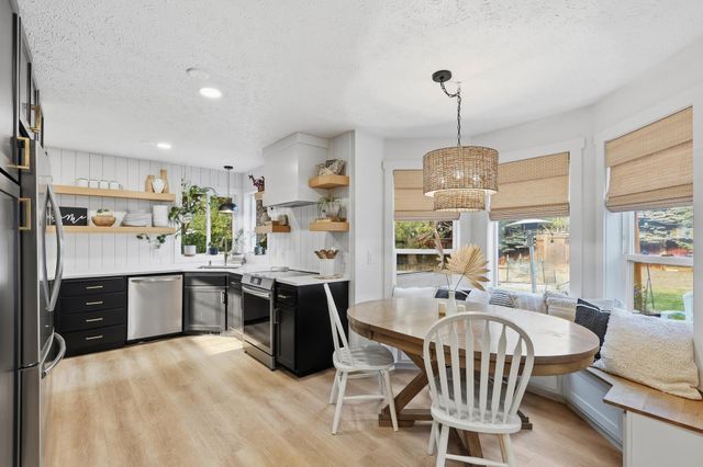 5711 S Rebecca St, Spokane, WA 99223