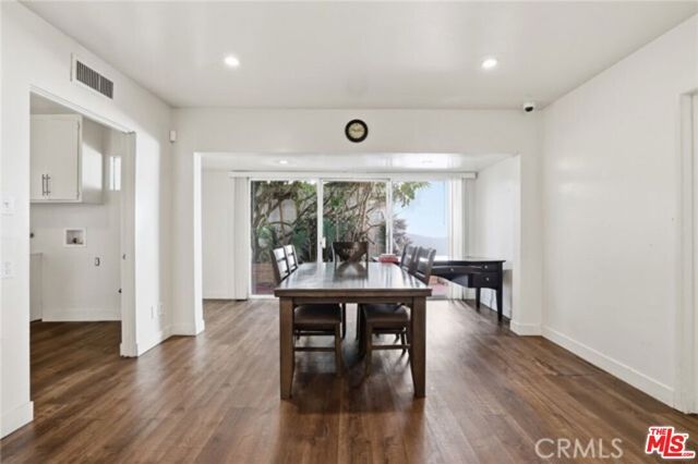 6732 Wooster Avenue, Los Angeles, CA 90056