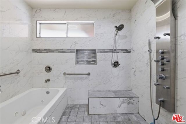 6732 Wooster Avenue, Los Angeles, CA 90056