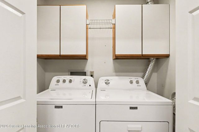 1026 Brookside Drive, Lansing, MI 48917