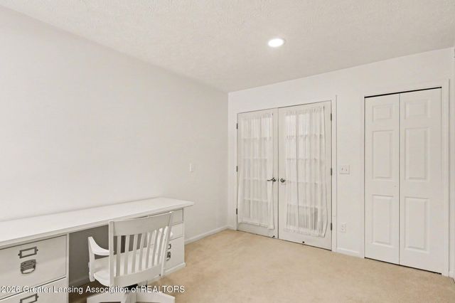 1026 Brookside Drive, Lansing, MI 48917