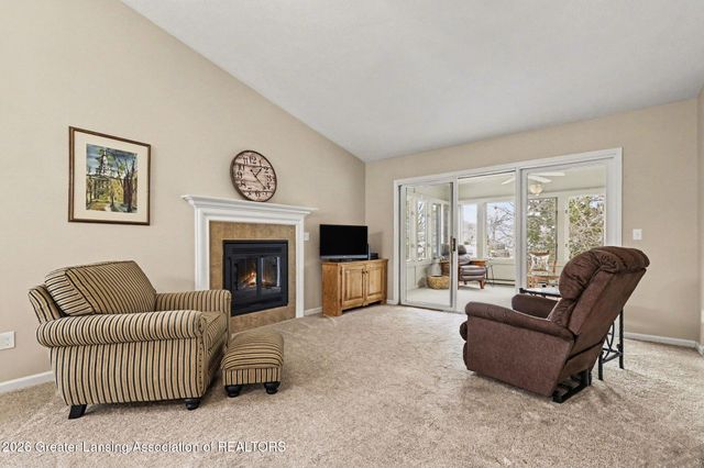 1026 Brookside Drive, Lansing, MI 48917