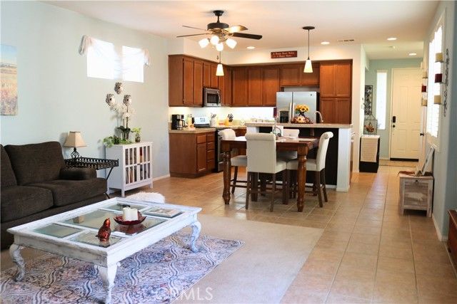 28354 Wellsville Street, Murrieta, CA 92563