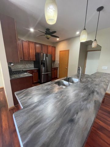5128 Freeport Court 5128, Plainfield, IL 60586