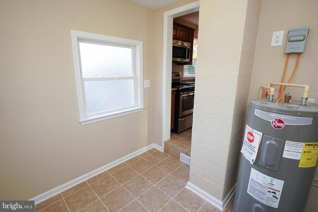 335 CALVIN DR, Salisbury, MD 21804