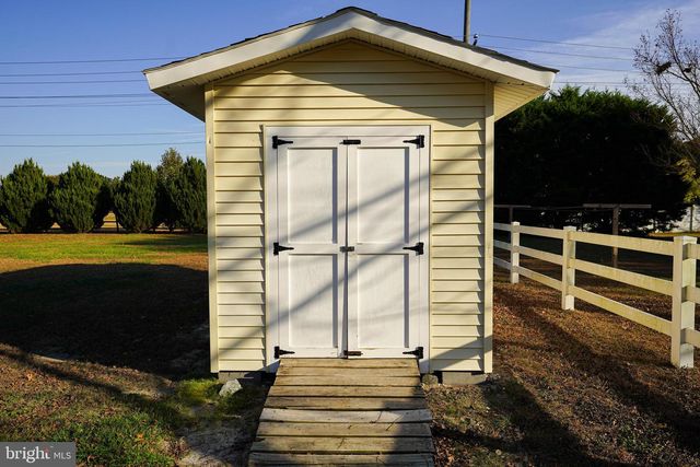 335 CALVIN DR, Salisbury, MD 21804