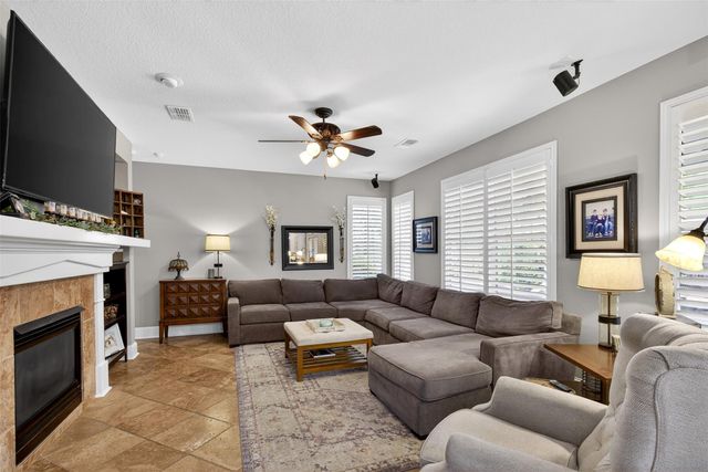 22 Fortuneberry Pl, The Woodlands, TX 77382