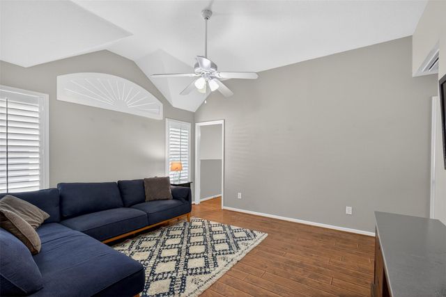 22 Fortuneberry Pl, The Woodlands, TX 77382