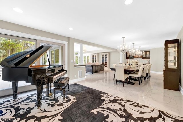 777 Valley Rd, Watchung Boro, NJ 07069