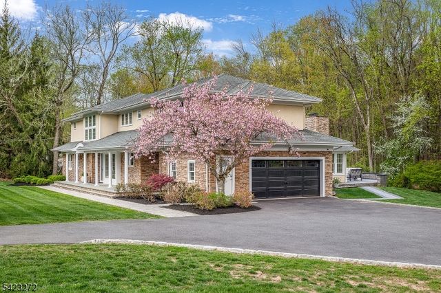 777 Valley Rd, Watchung Boro, NJ 07069