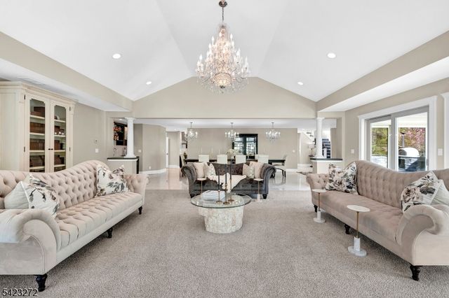 777 Valley Rd, Watchung Boro, NJ 07069