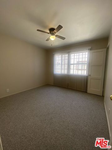 1538 W 110th Place, Los Angeles, CA 90047