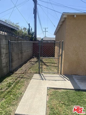 1538 W 110th Place, Los Angeles, CA 90047