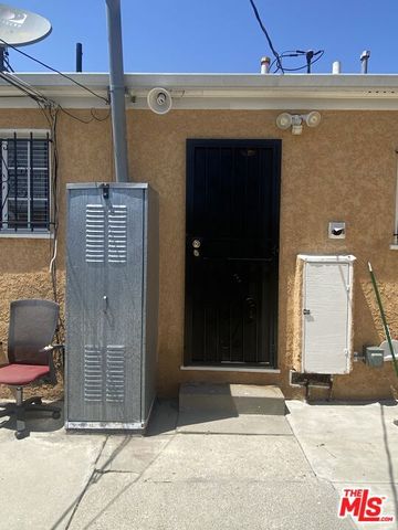 1538 W 110th Place, Los Angeles, CA 90047