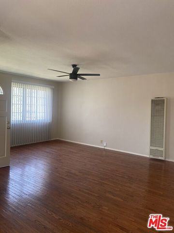 1538 W 110th Place, Los Angeles, CA 90047