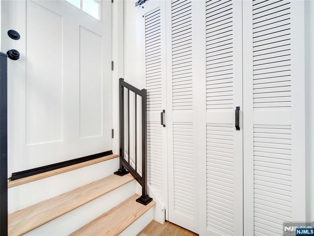 231 Clinton Avenue 2, Jersey City, NJ 07304