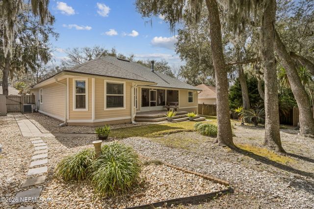 1521 AMELIA Circle, Fernandina Beach, FL 32034