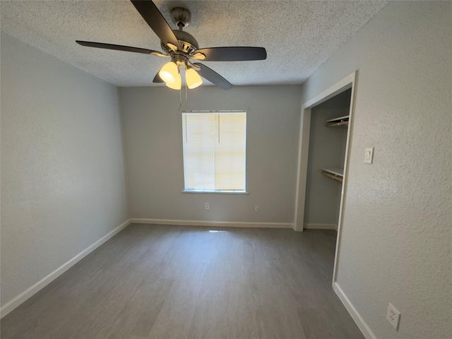 821 S Guadalupe ST, Lockhart, TX 78644