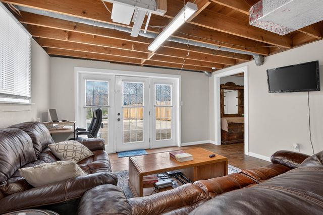 1540 Happy Top Road, Clay City, KY 40312