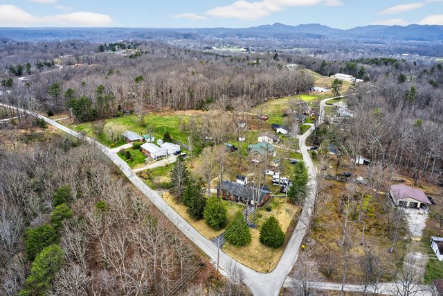 1540 Happy Top Road, Clay City, KY 40312